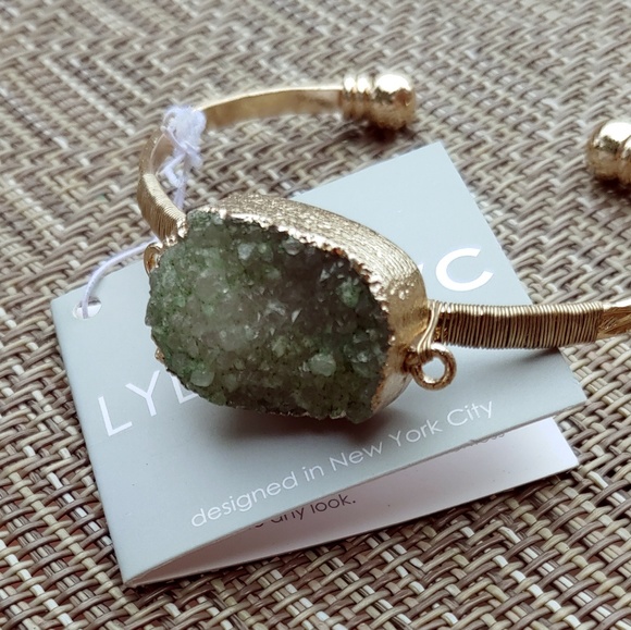 Retired Unique Druzy Green Quartz Cuff Bracelet - Picture 3 of 6